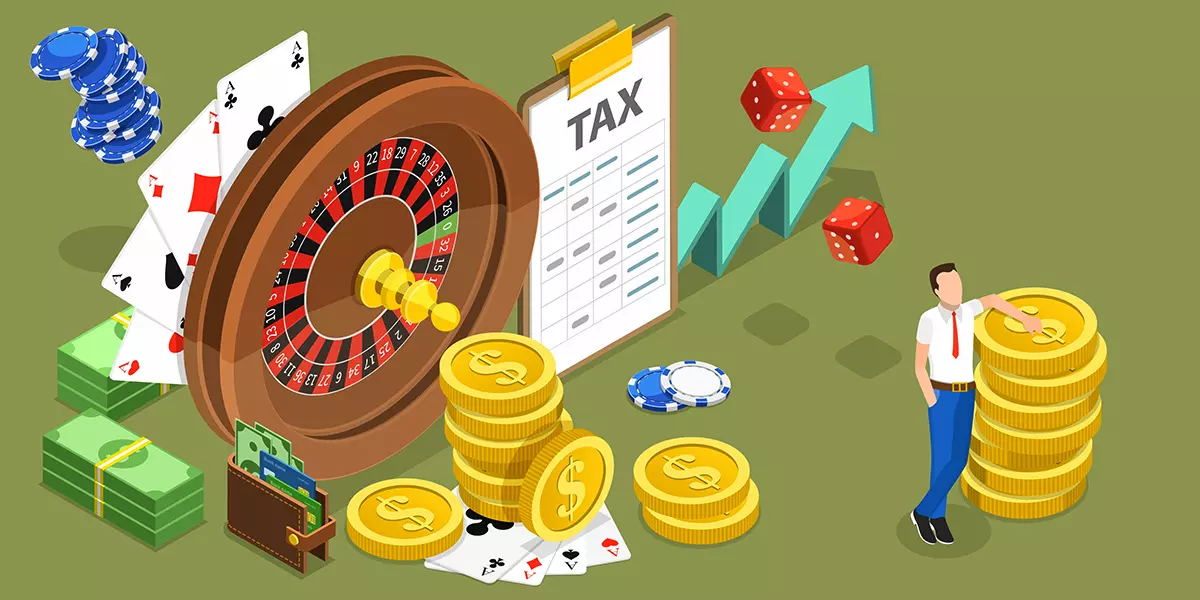 Roulette-Kessel, Spielkarten, Münzen, Würfel und Chips neben einem Klemmbrett für Steuern