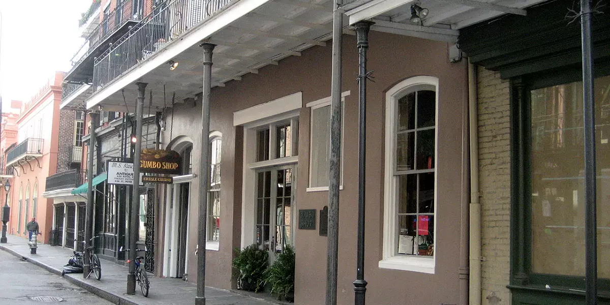 Außenansicht des Gumbo Shop Restaurants in New Orleans