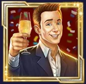 Mann mit Anzug hebt lächelnd Glas mit Champagner