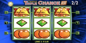 Mehrere Glocken, Vierecke und Orangen führen bei Triple Triple Chance Double Play zum Gewinn.