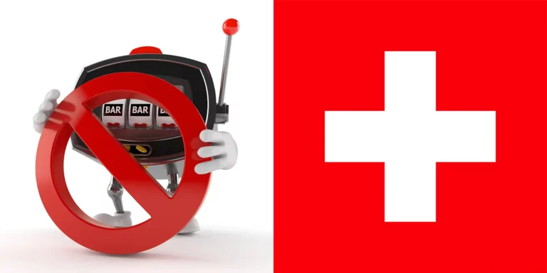 Schweizer Flagge neben Figur einer Slot-Machine, die ein Verbotsschild hochhält