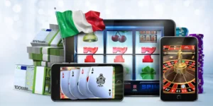 Geldbündel und italische Flagge neben Tablets und Smartphones, auf denen Glücksspiele zu sehen sind