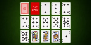 Übersicht von Pokerkarten mit einer roten Cut Card